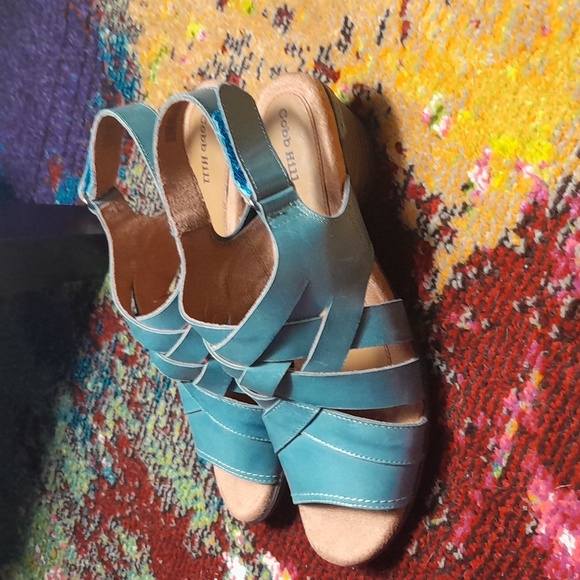 BEAUTIFUL COBB HILL WOMEN SANDALS - Picture 4 of 14